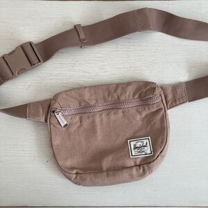 Herschel Supply Company Settlement Hip Pack Beige/Pink 2L Hip Fanny Waist Bag